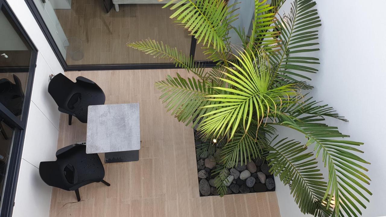 Home At Azores - Oasis House São Roque Exteriör bild